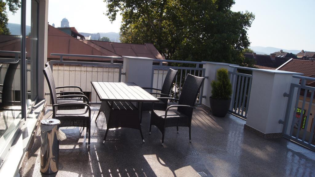 Apartman Panorama Štúrovo Exterior foto